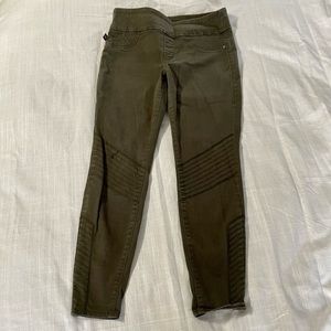 Rock & Republic Denim RX Fever Pull On Moto Skinny Jeans/Jeggings (size 12)